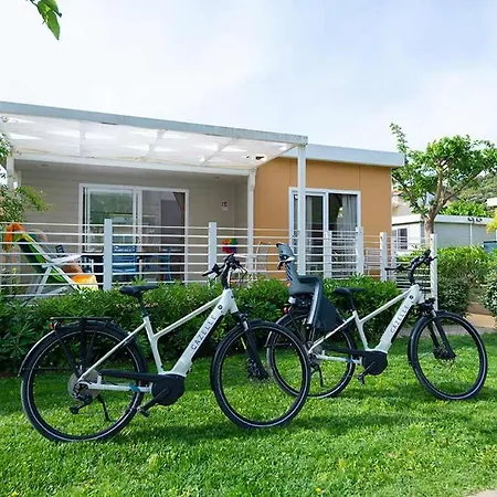 Camping Village Baia Azzurra Castiglione della Pescaia Exterior foto